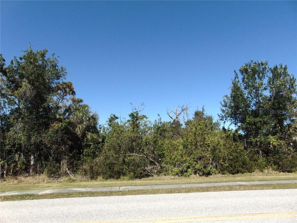 9894 Gulfstream Blvd., Englewood, FL 34224