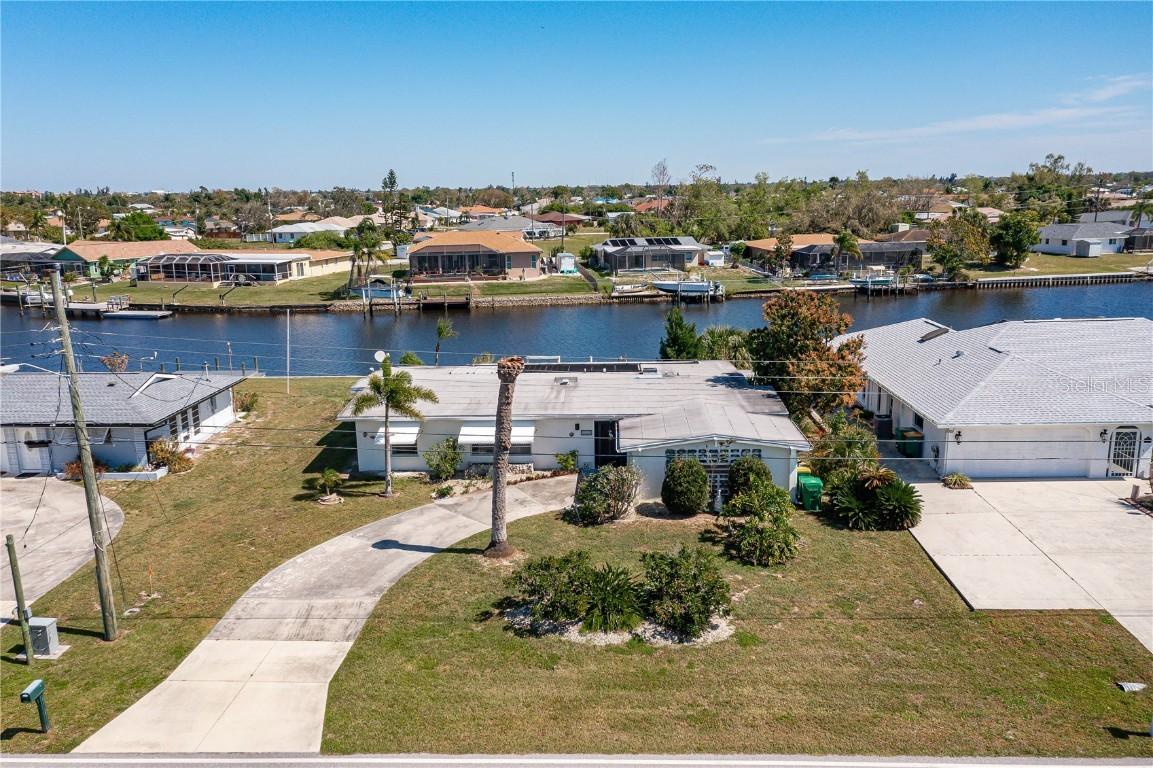 217 W Tarpon Blvd., Port Charlotte, FL 33952