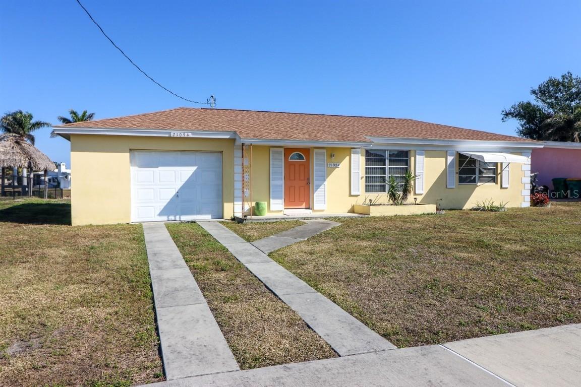 21094 Edgewater Dr., Port Charlotte, FL 33952