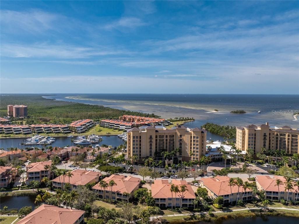 3313 Sunset Key Cir Cir. #102, Punta Gorda, FL 33955