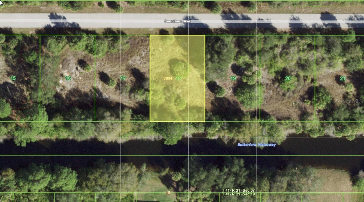12467 Sunniland Ave., Port Charlotte, FL 33981