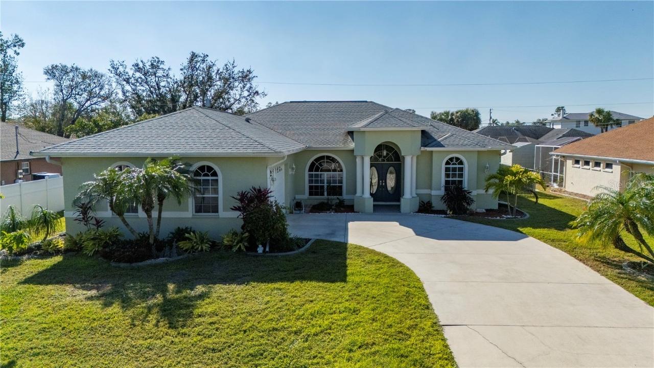 23511 Lark Ave., Port Charlotte, FL 33954