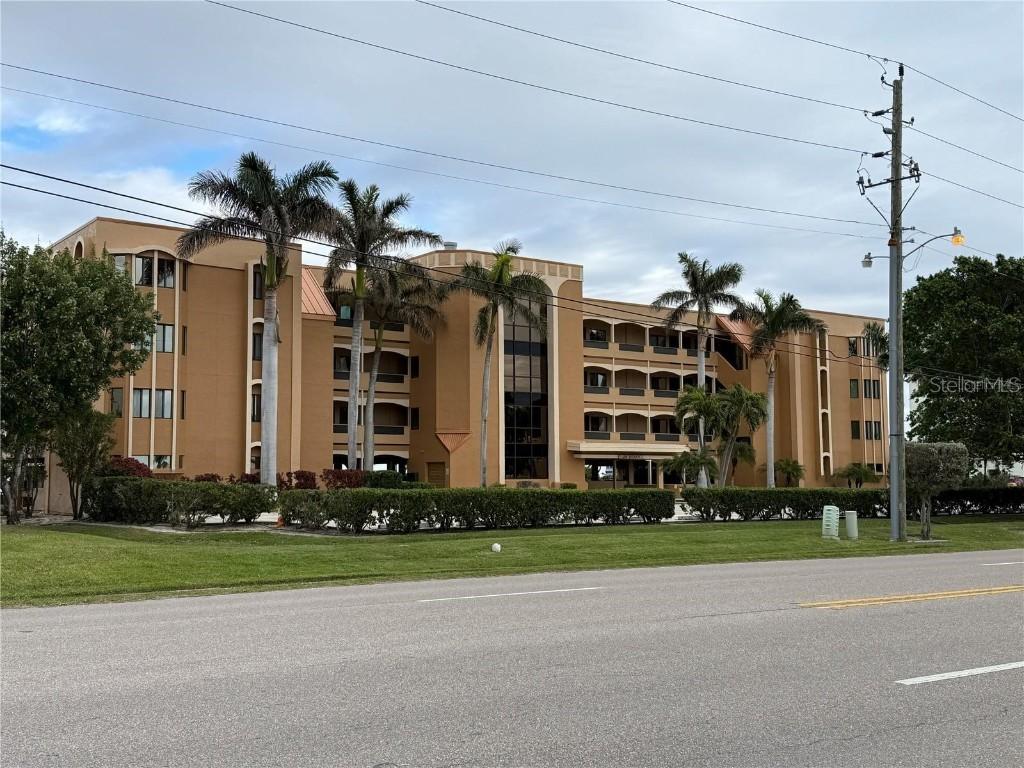 1601 Park Beach Cir. #125/11, Punta Gorda, FL 33950