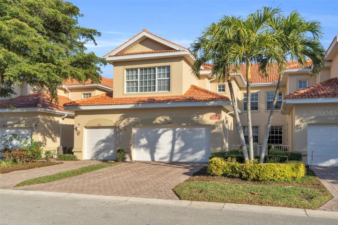 5560 Berkshire Dr. #202, Fort Myers, FL 33912