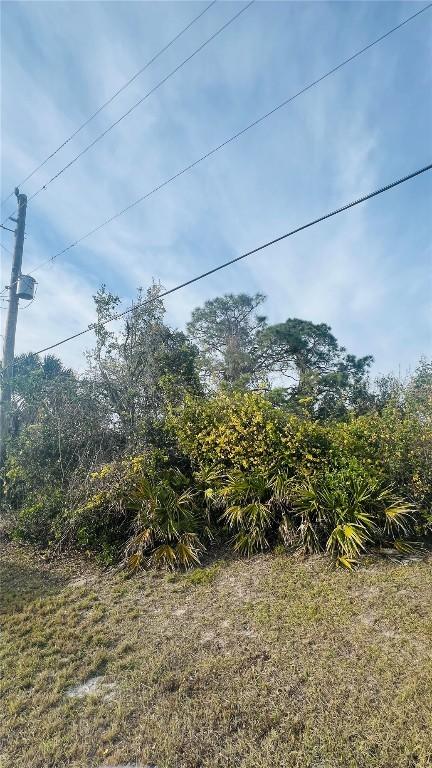 128 Albatross Rd., Rotonda West, FL 33947