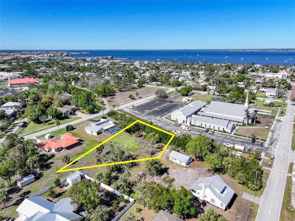 479 Gill St., Punta Gorda, FL 33950