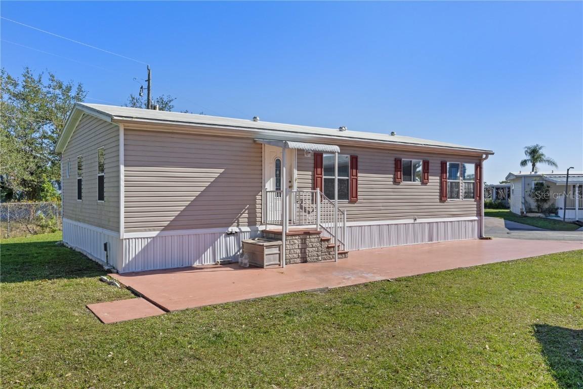 1000 Kings Hwy. #4, Port Charlotte, FL 33980