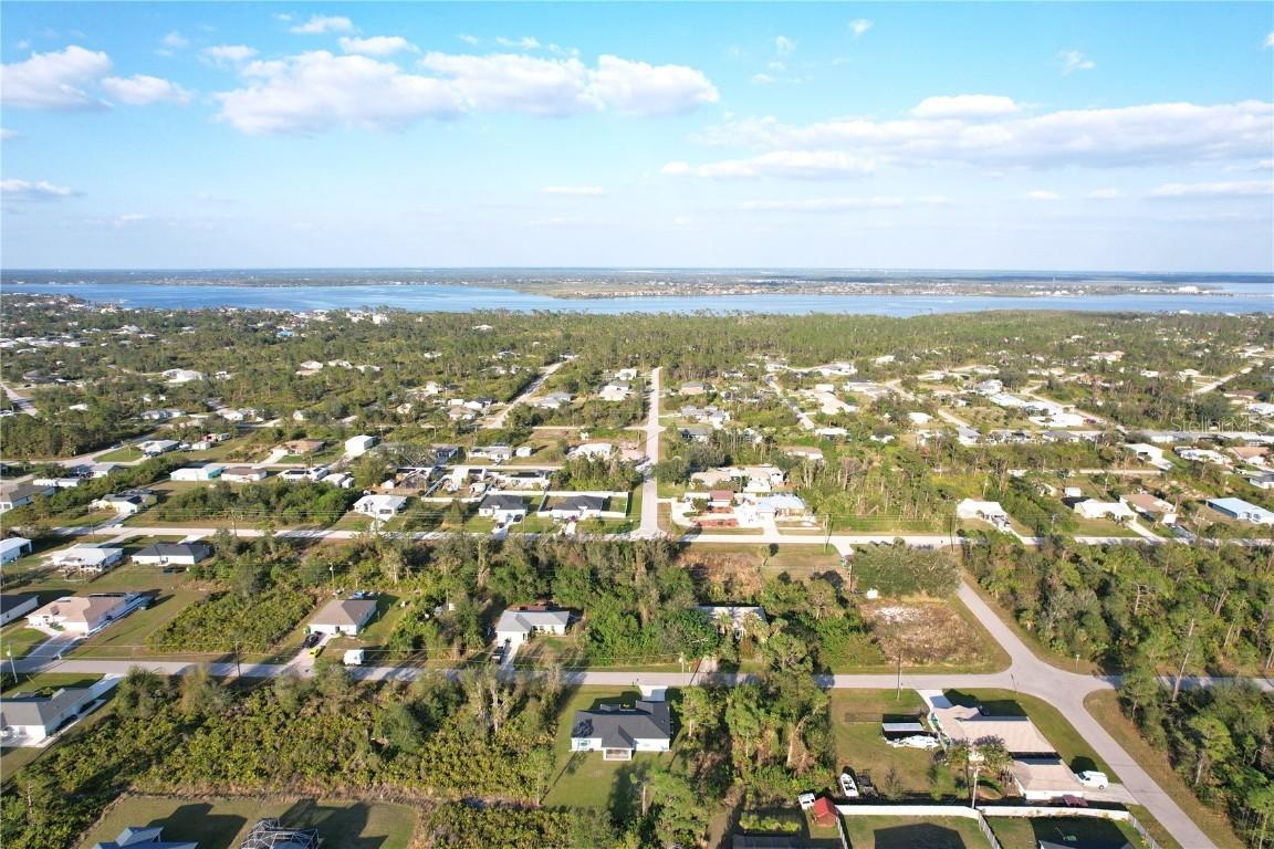 5137 Rilke Ln., Port Charlotte, FL 33981