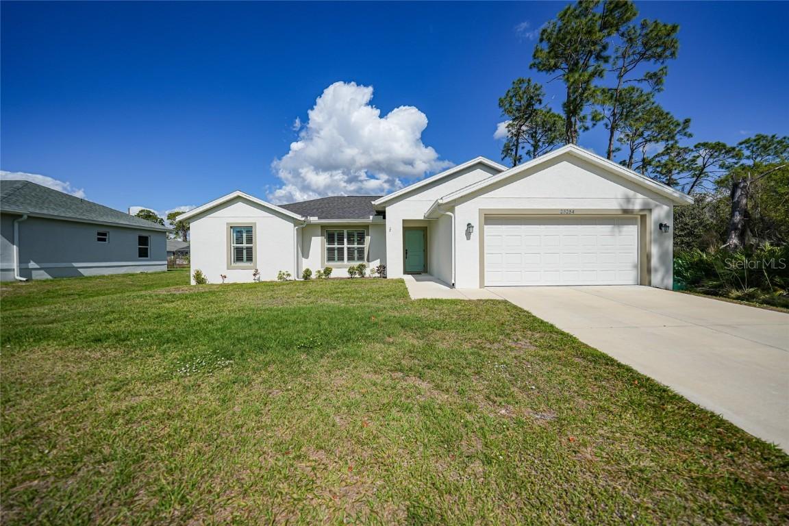 23254 Stelling Ave., Port Charlotte, FL 33980