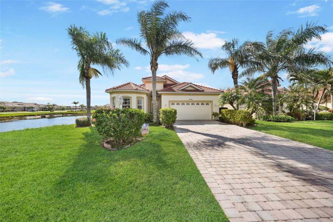 8601 Eagle Bay Ct., North Port, FL 34287