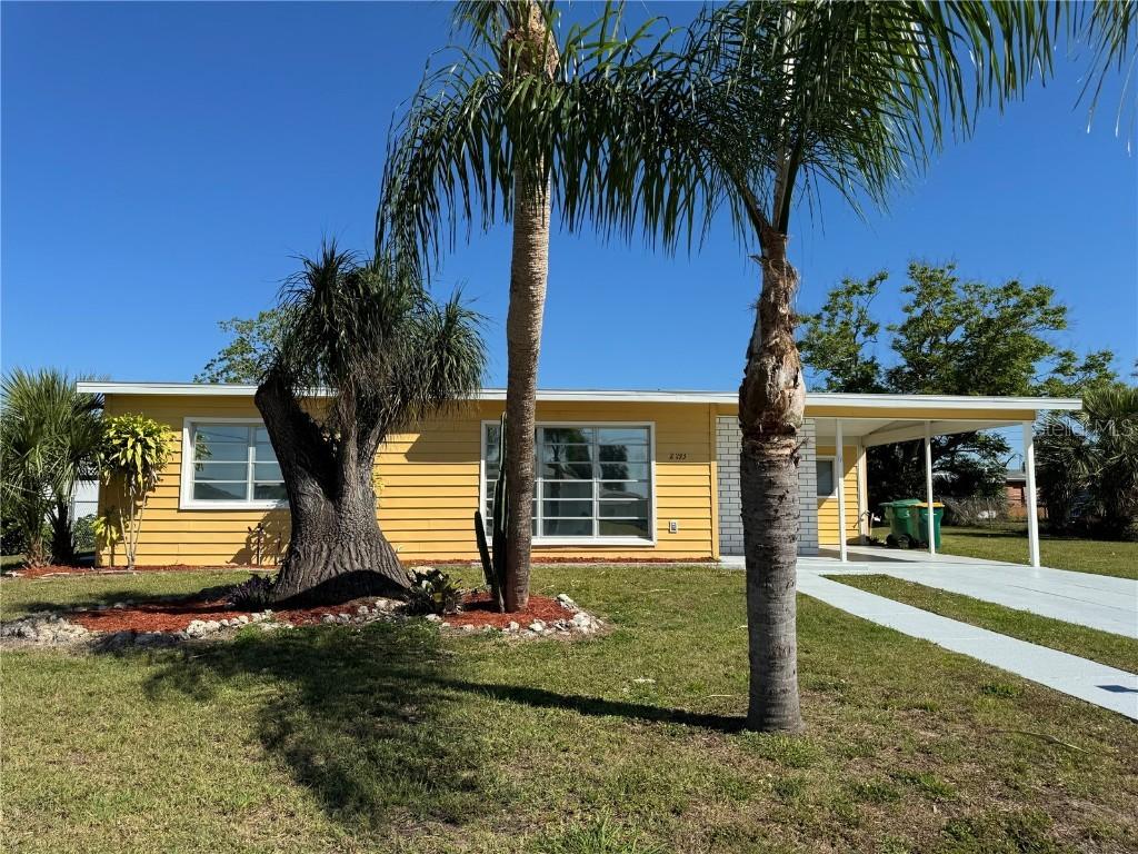 21938 Catherine Ave., Port Charlotte, FL 33952