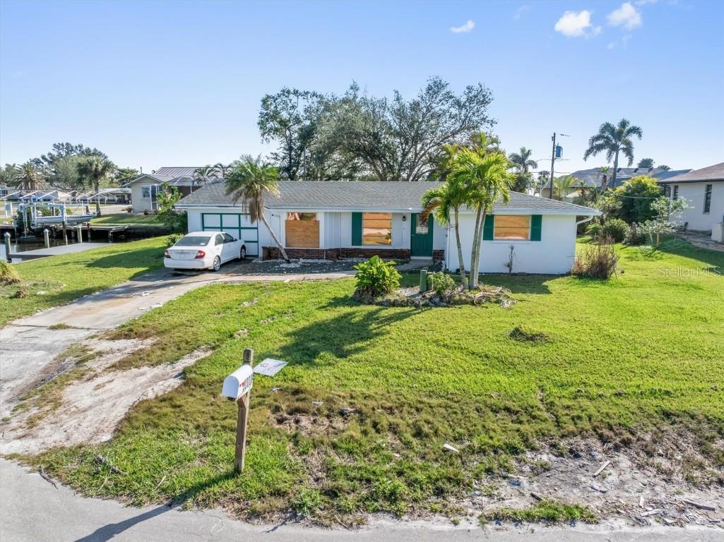 3000 Wisteria Pl., Punta Gorda, FL 33950