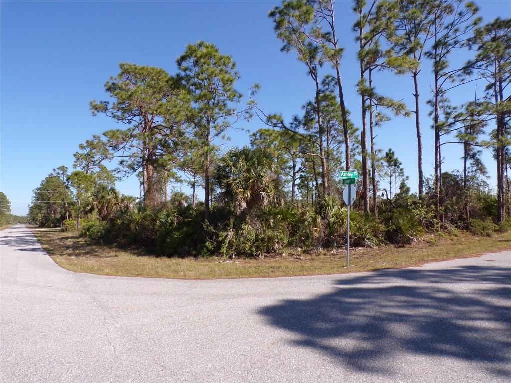 12070 Ashley Ave., Port Charlotte, FL 33981