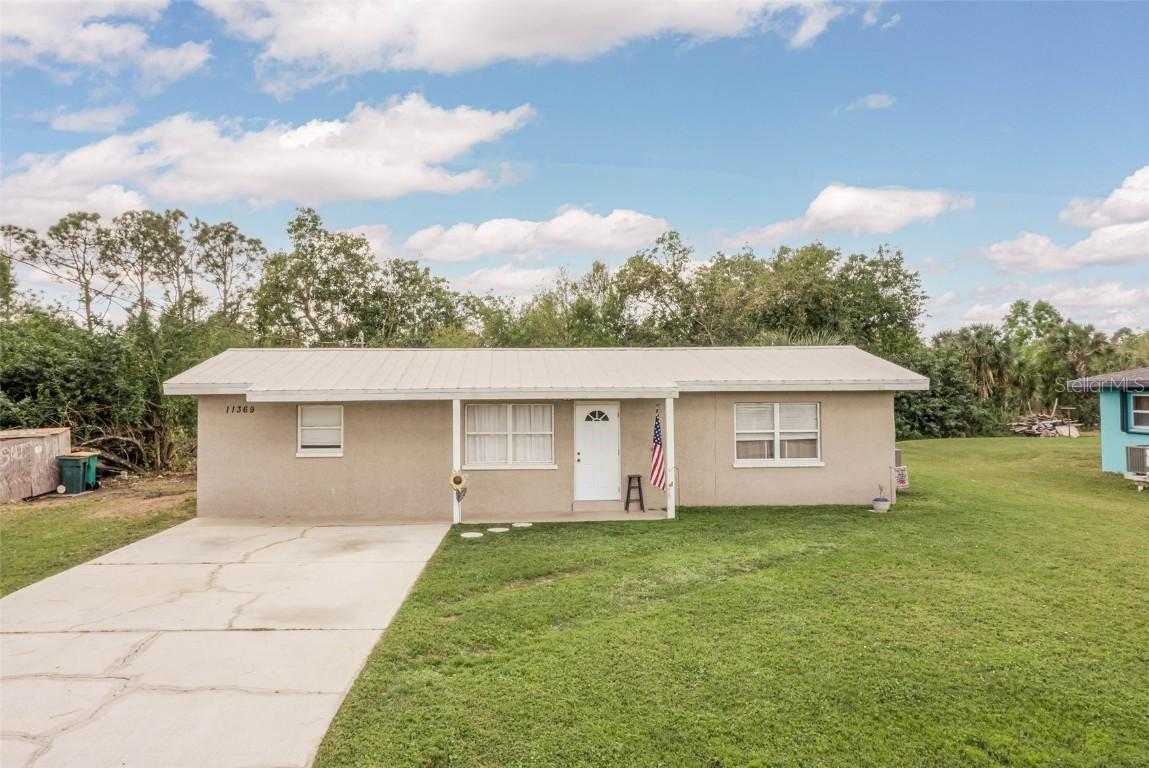 11369 1st Ave., Punta Gorda, FL 33955