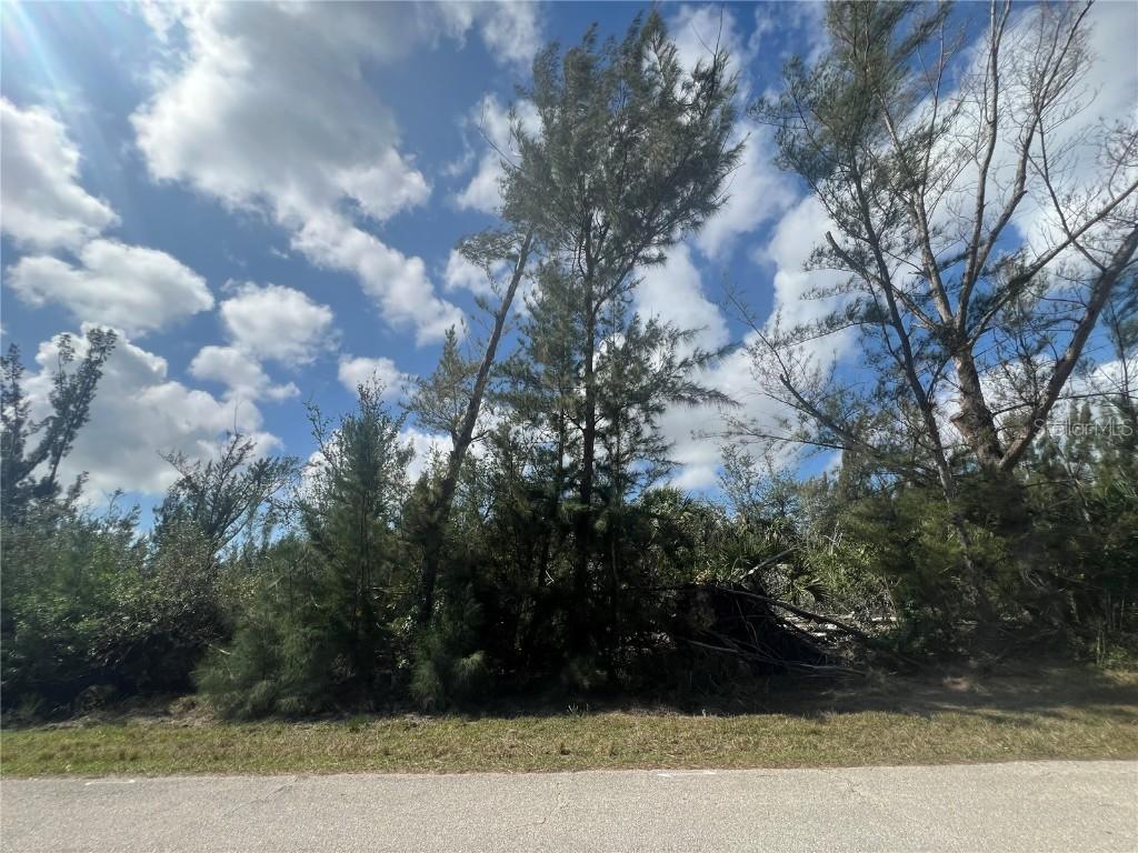 8409 Antwerp Cir., Port Charlotte, FL 33981