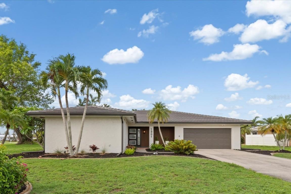 1301 Appian Dr., Punta Gorda, FL 33950