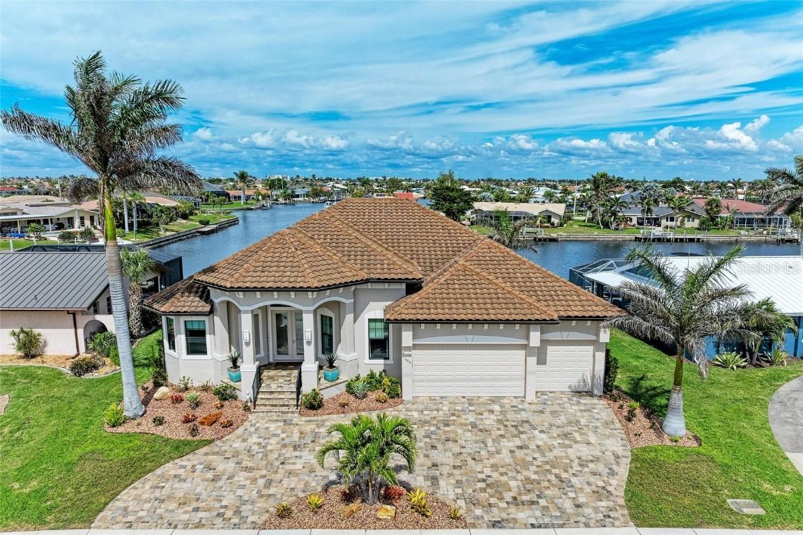 1492 Aqui Esta Dr., Punta Gorda, FL 33950