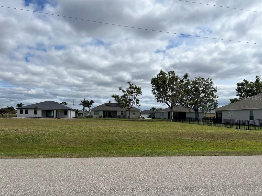 16048 Hesta Misty Ct, Punta Gorda, FL 33955