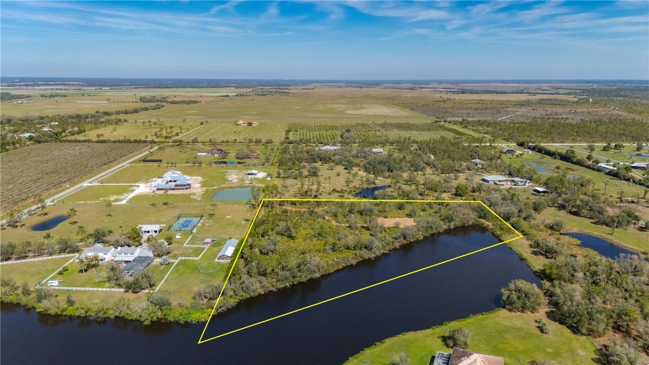 33280 Washington Loop Rd., Punta Gorda, FL 33982