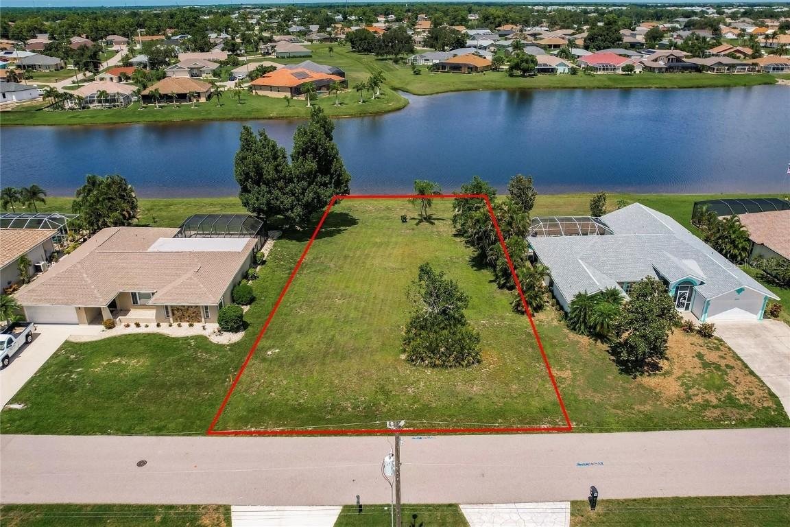 2313 Sofia Ln., Punta Gorda, FL 33983