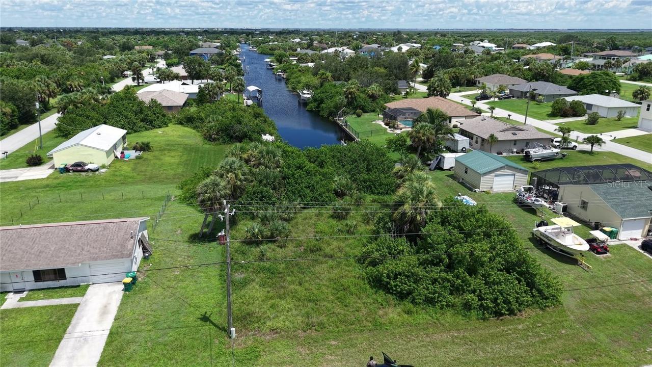 5084 Crawfordsville Dr., Port Charlotte, FL 33948