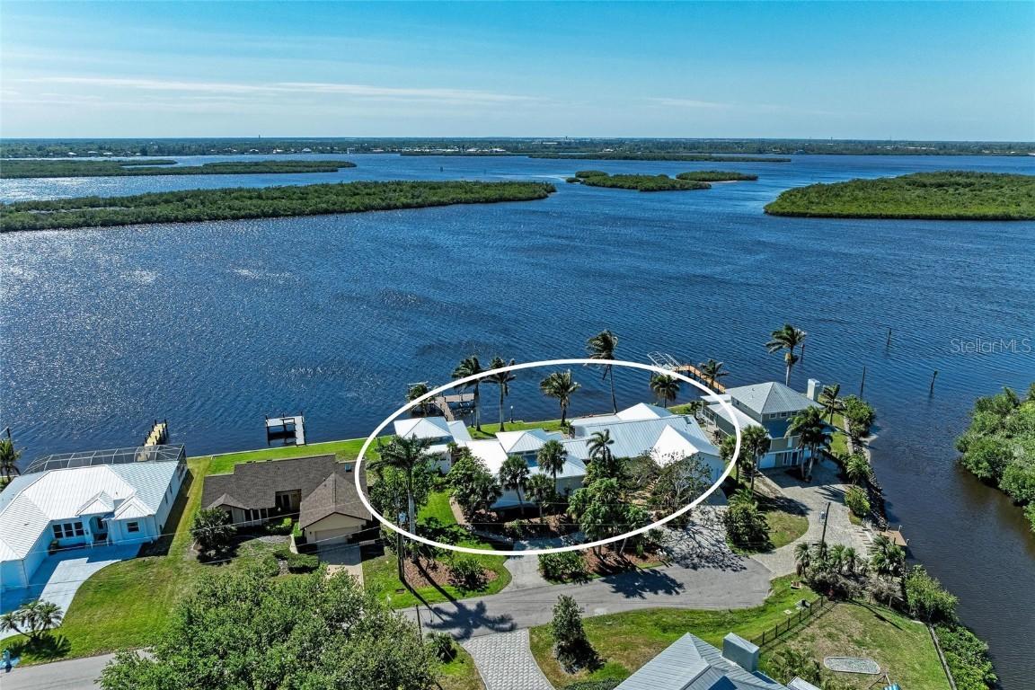 3790 Peace River Dr., Punta Gorda, FL 33983