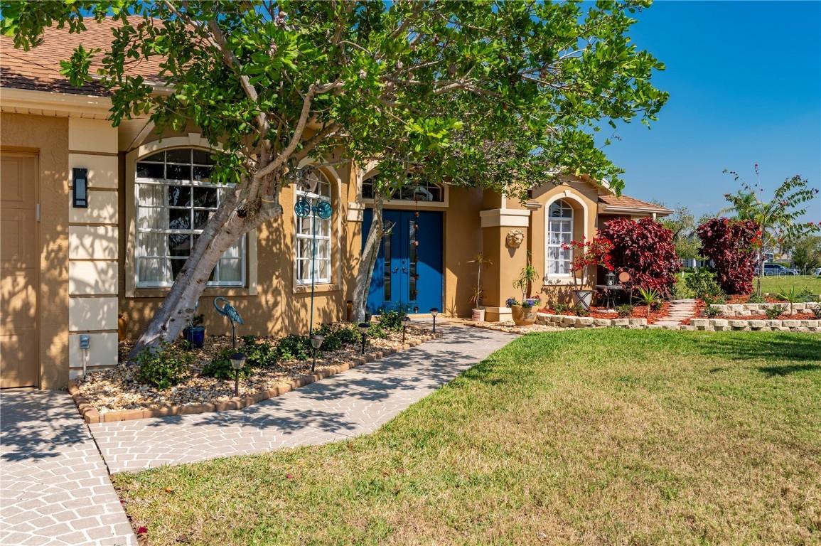 12734 SW Pembroke Cir., Lake Suzy, FL 34269