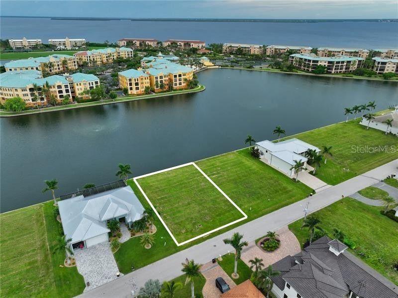 135 Colony Point Dr., Punta Gorda, FL 33950