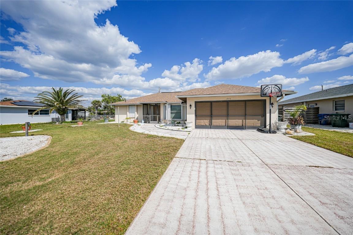446 Sunnyside Dr., Venice, FL 34293