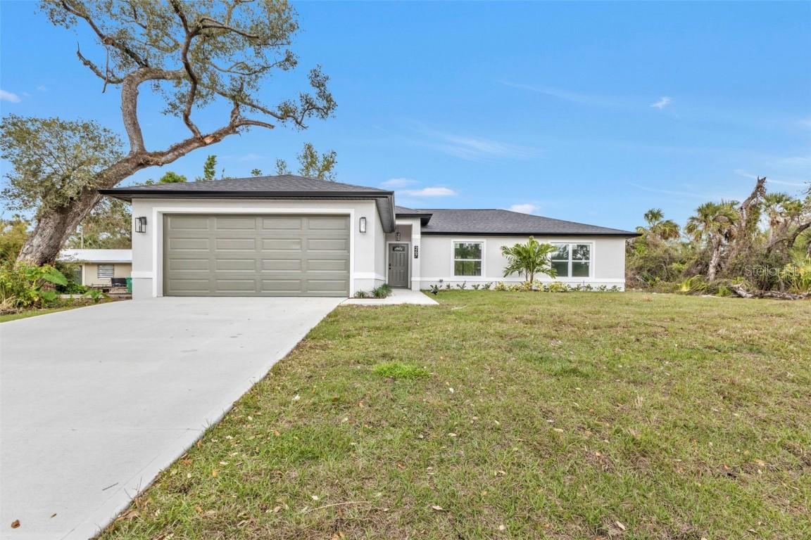 267 Camrose St., Port Charlotte, FL 33954