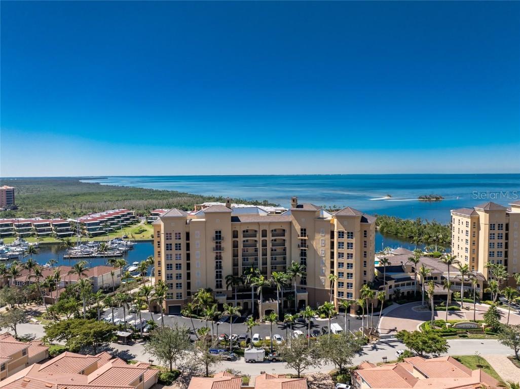 3313 Sunset Key Cir Cir. #107, Punta Gorda, FL 33955
