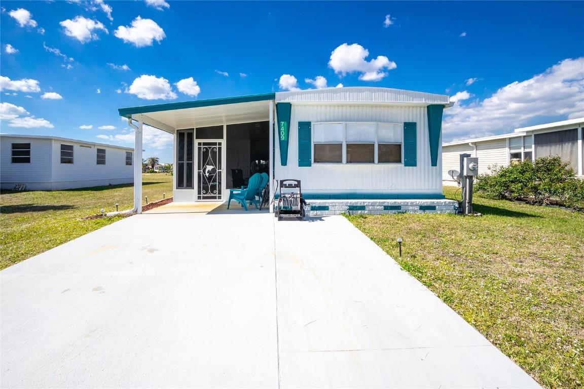 7409 Petula Ave., Port Charlotte, FL 33981