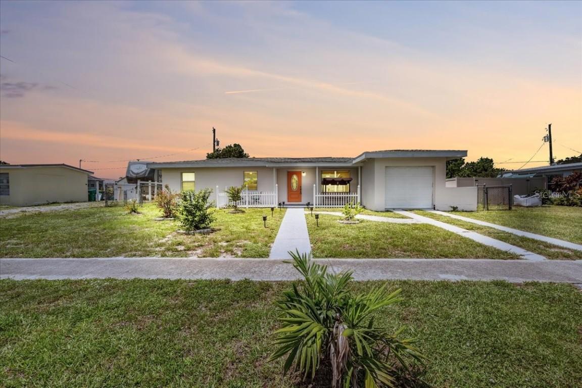 858 Conreid Dr., Port Charlotte, FL 33952