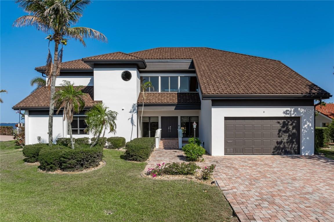 8 Ocean Dr., Punta Gorda, FL 33950