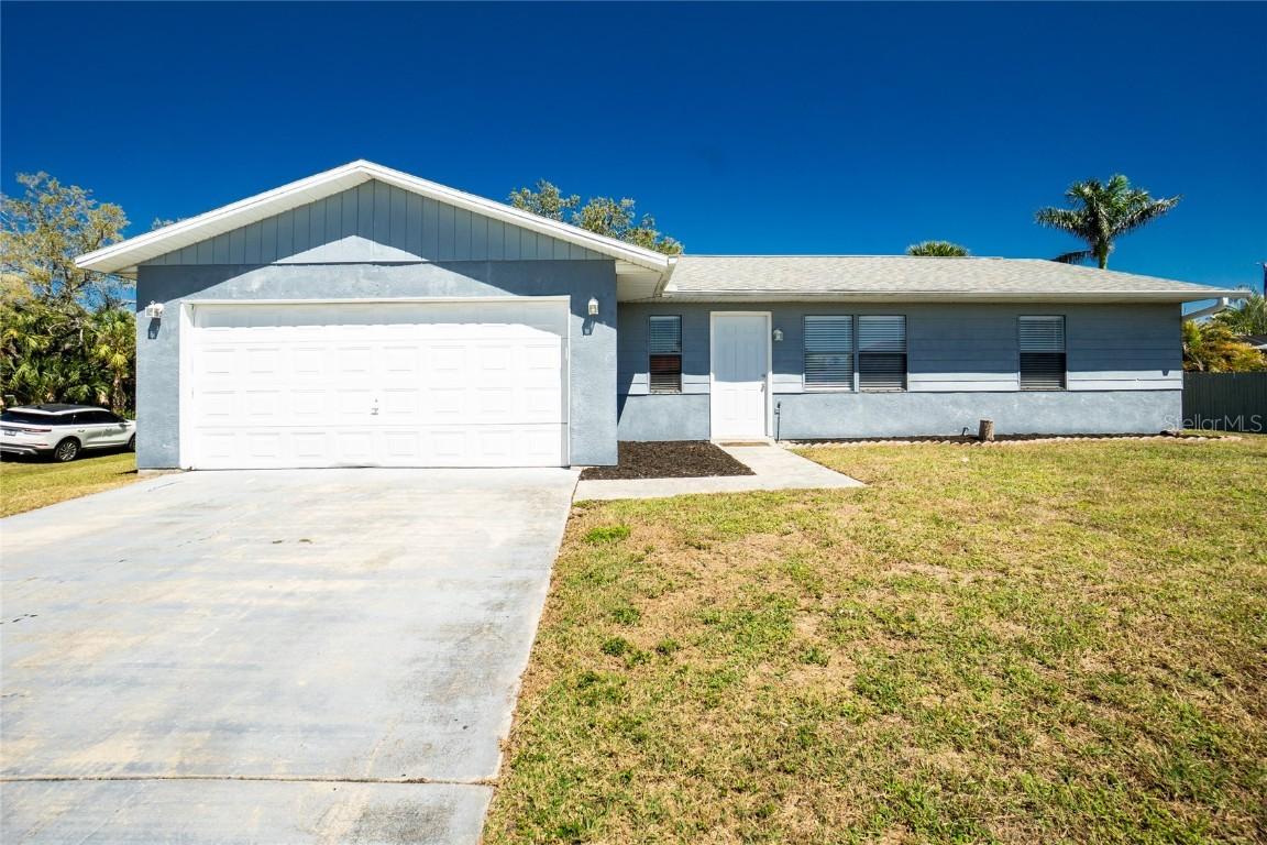 21224 Davison Ave., Port Charlotte, FL 33954