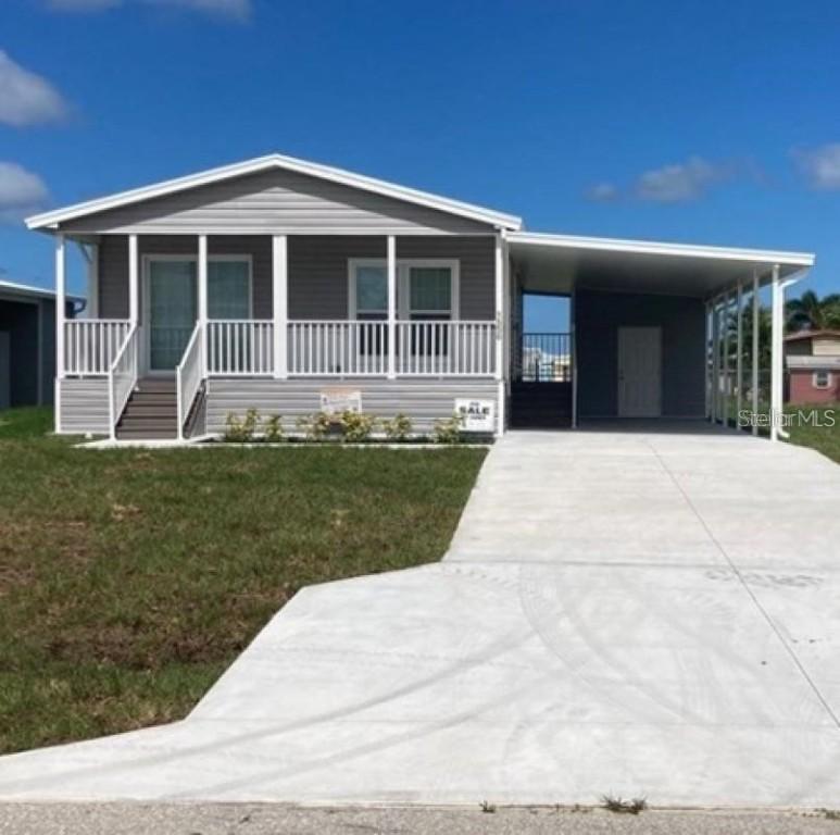 1556 Blue Heron Dr., Englewood, FL 34224
