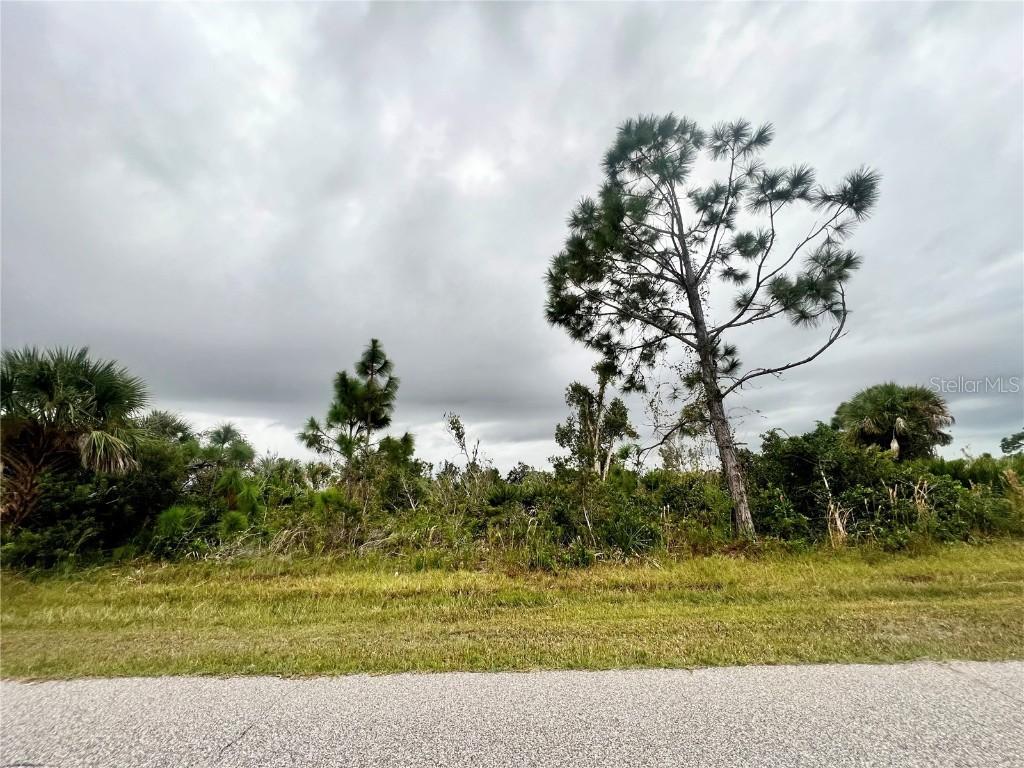 12113 Snow Bird Ave., Port Charlotte, FL 33981