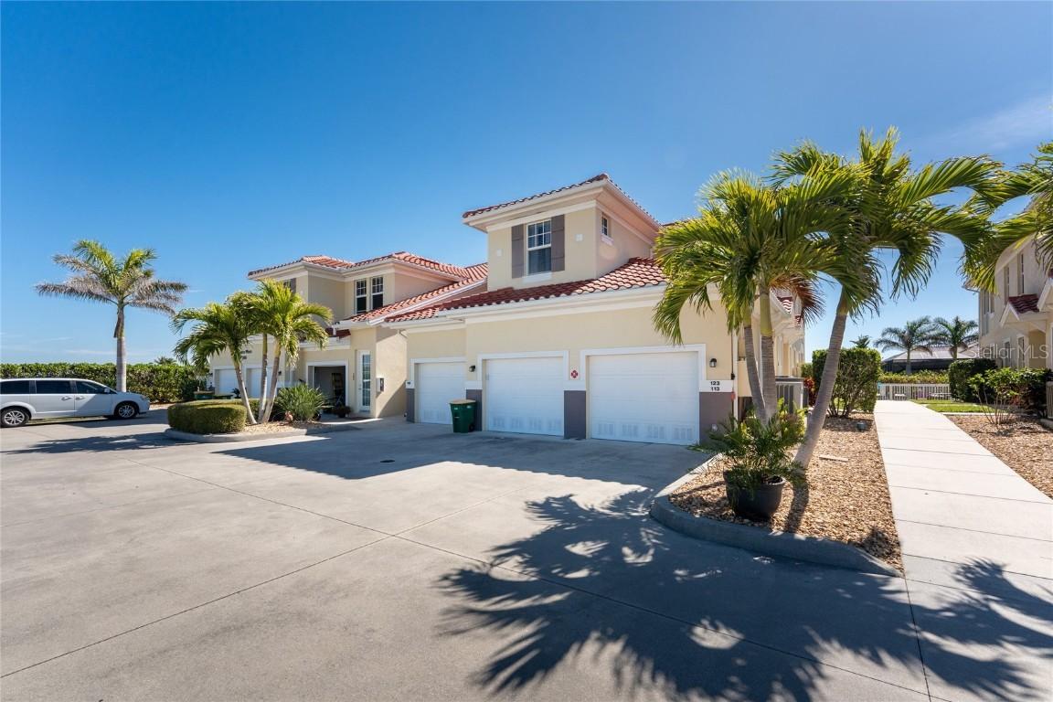 17200 Acapulco Rd. #123, Punta Gorda, FL 33955