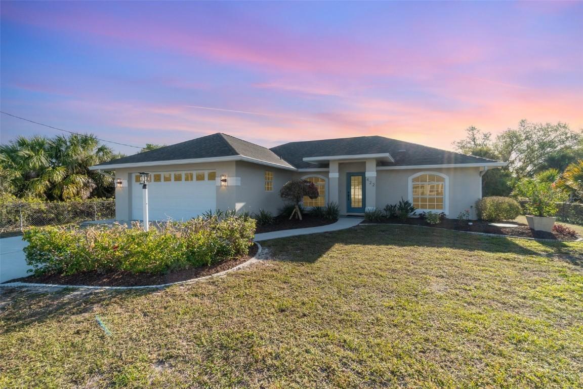 422 Ravenswood Blvd., Port Charlotte, FL 33954