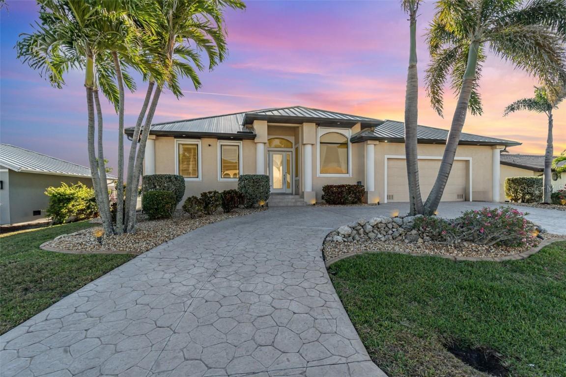 850 Napoli Ln., Punta Gorda, FL 33950