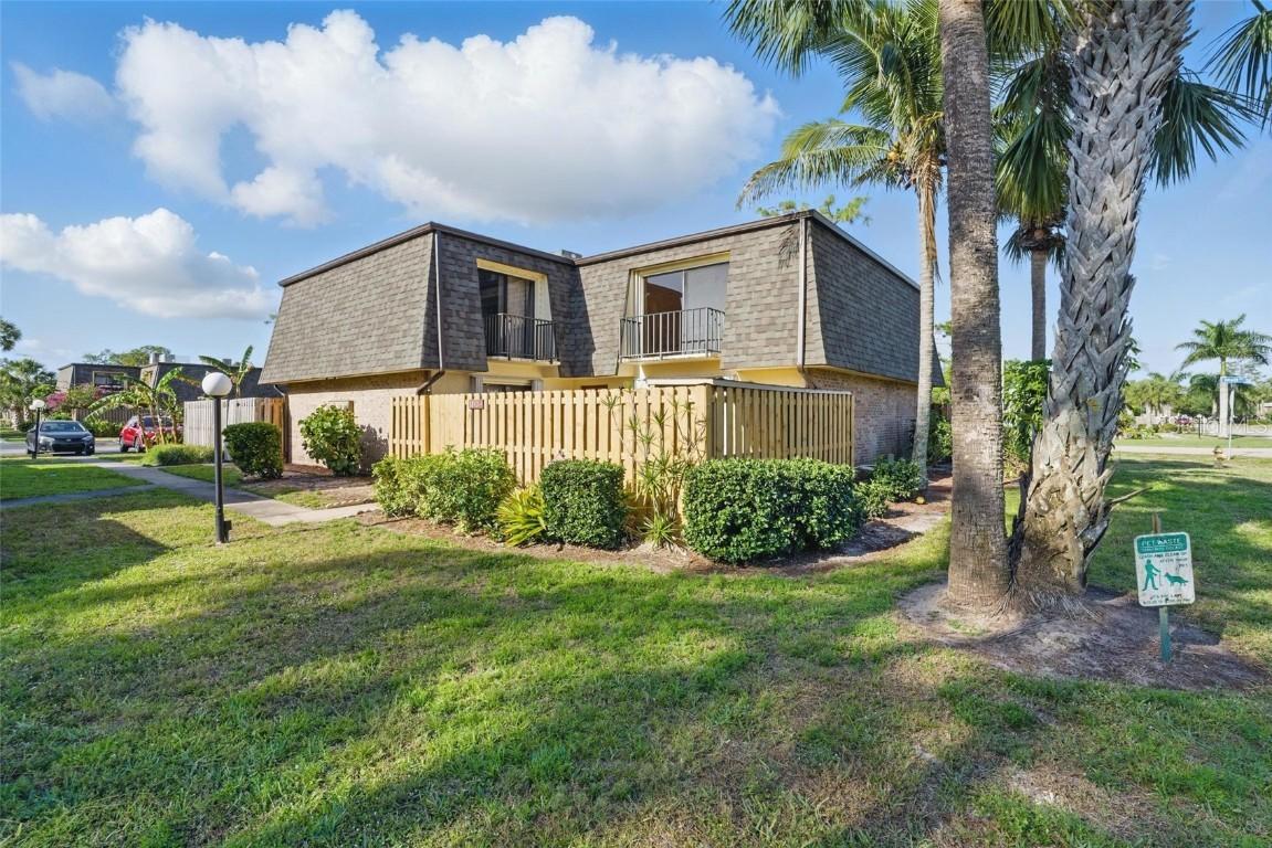 5540 Malt Dr. #4, Fort Myers, FL 33907