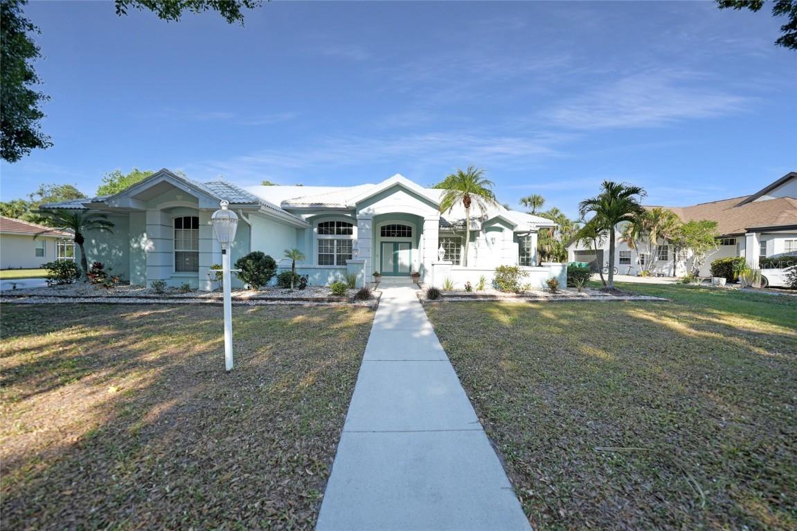 1065 Harbour Glen Pl., Punta Gorda, FL 33983