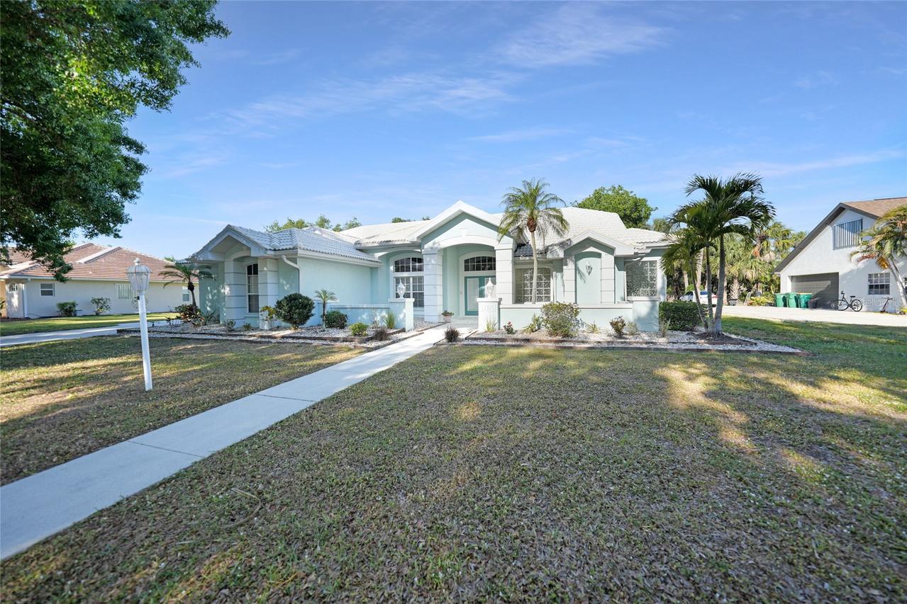 1065 Harbour Glen Pl., Punta Gorda, FL 33983