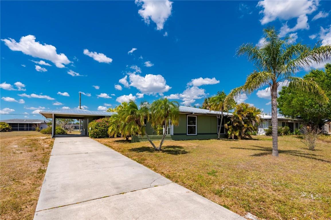 2315 Abscott St, Port Charlotte, FL 33952