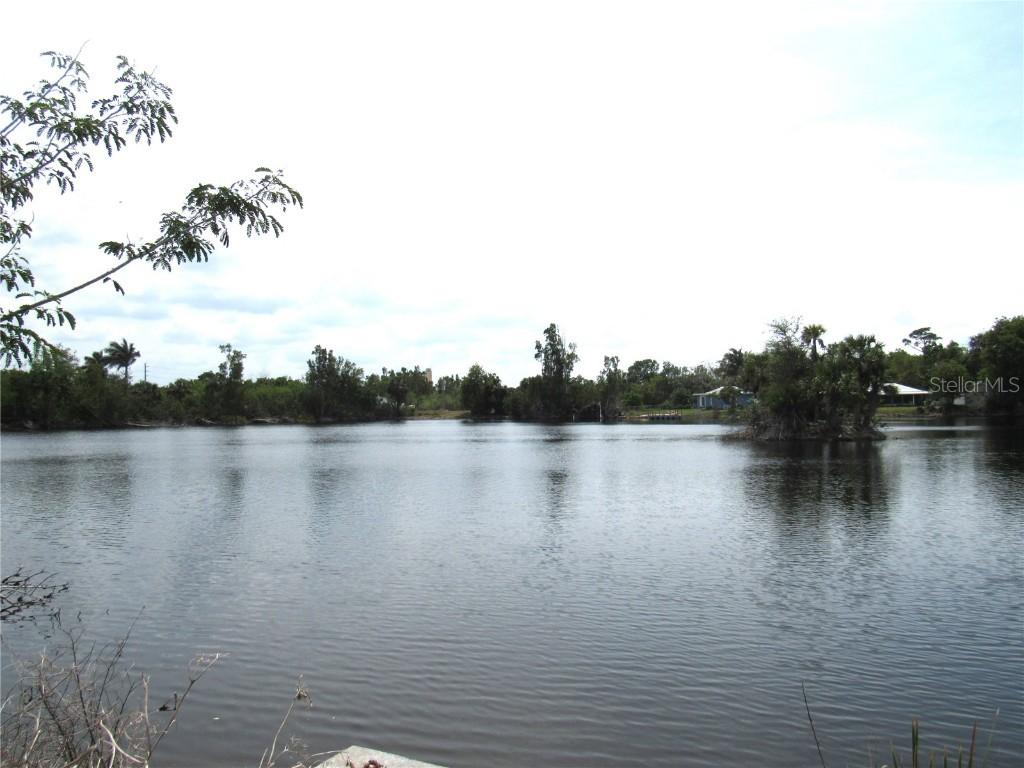 523 Oliphant Ln., Punta Gorda, FL 33950