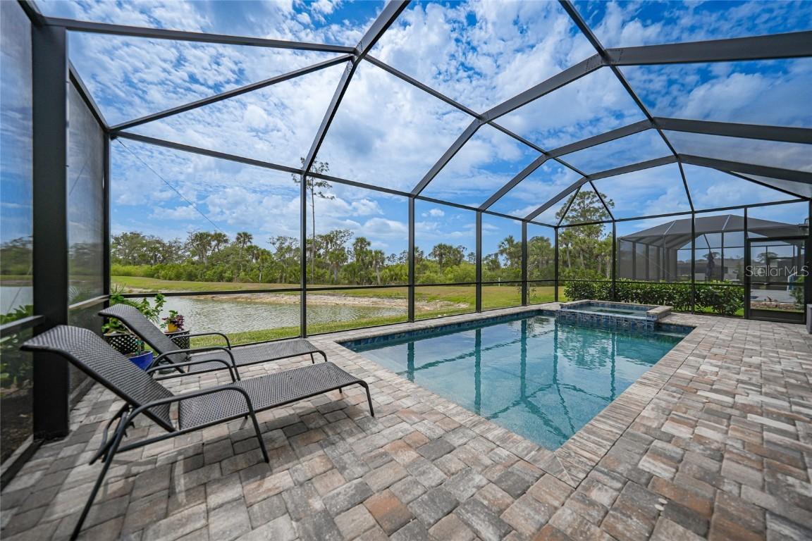 11359 Burgundy Dr., Venice, FL 34293