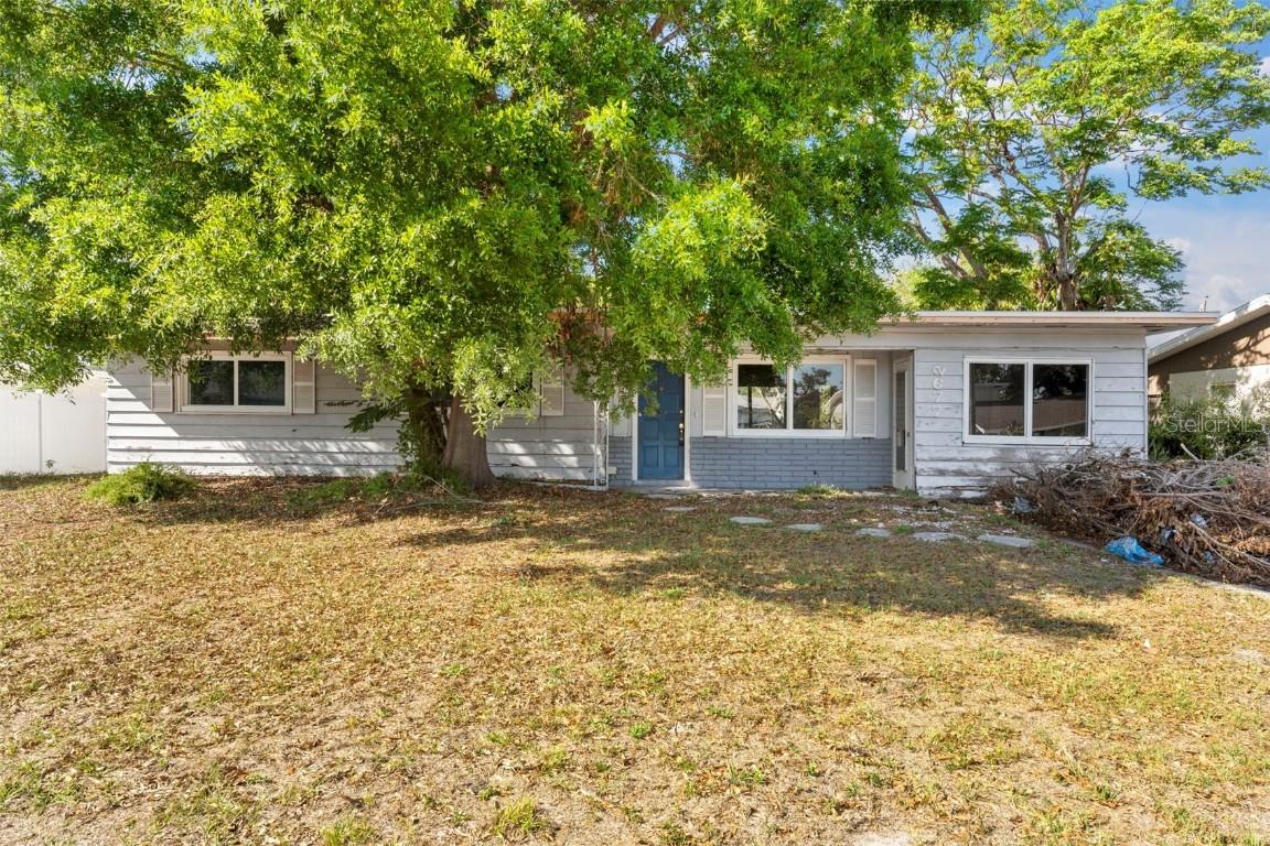 2677 Martin St., Sarasota, FL 34237