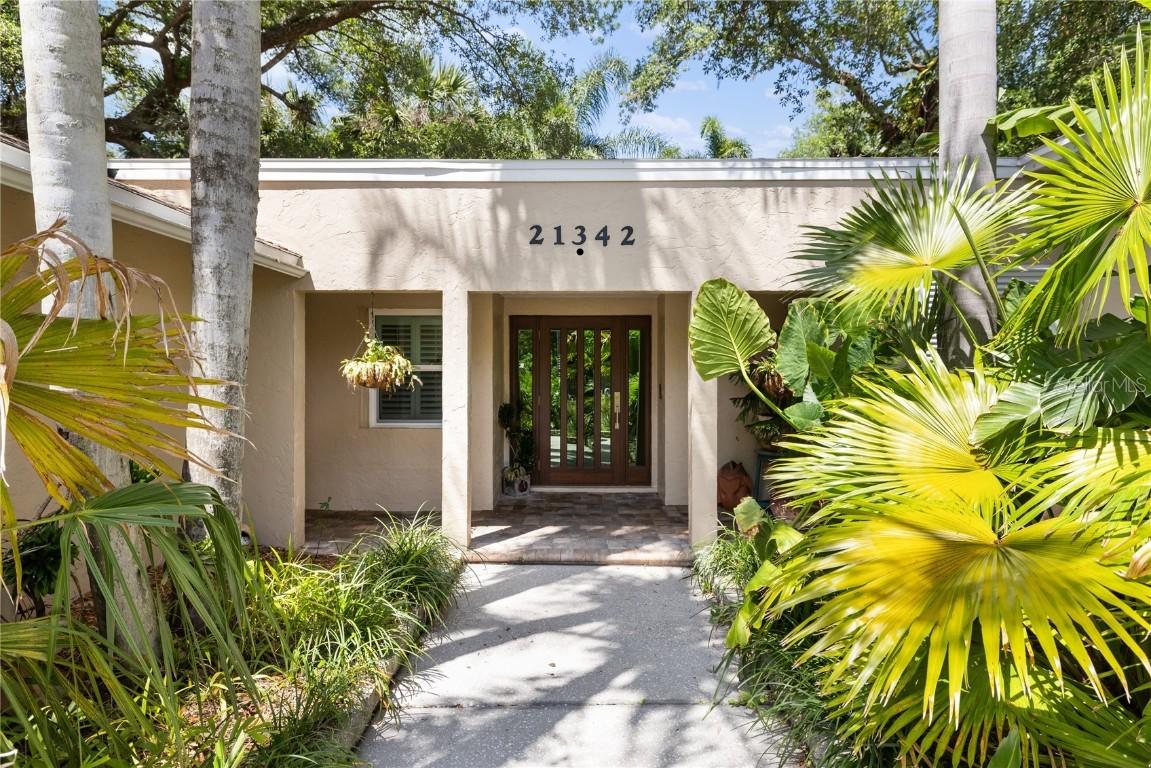 21342 Coachman Ave., Port Charlotte, FL 33952