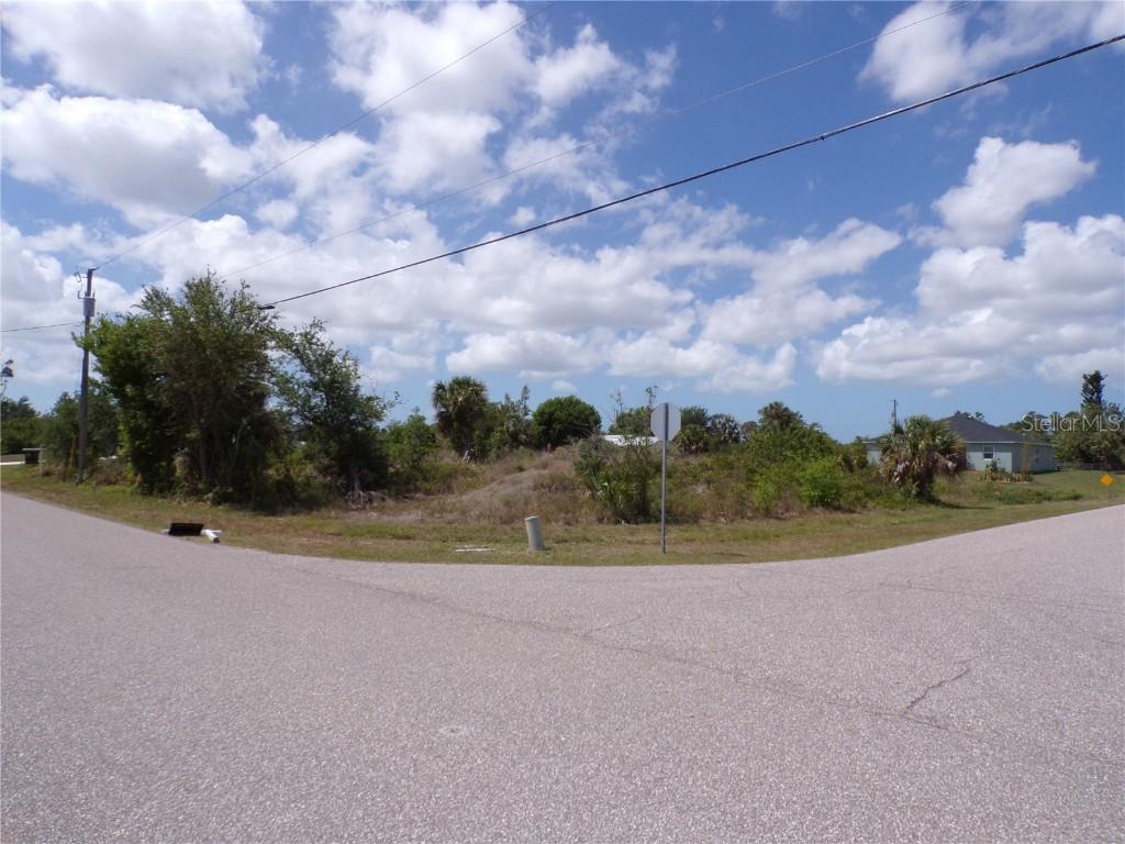 5091 Plateau Ln., Port Charlotte, FL 33981
