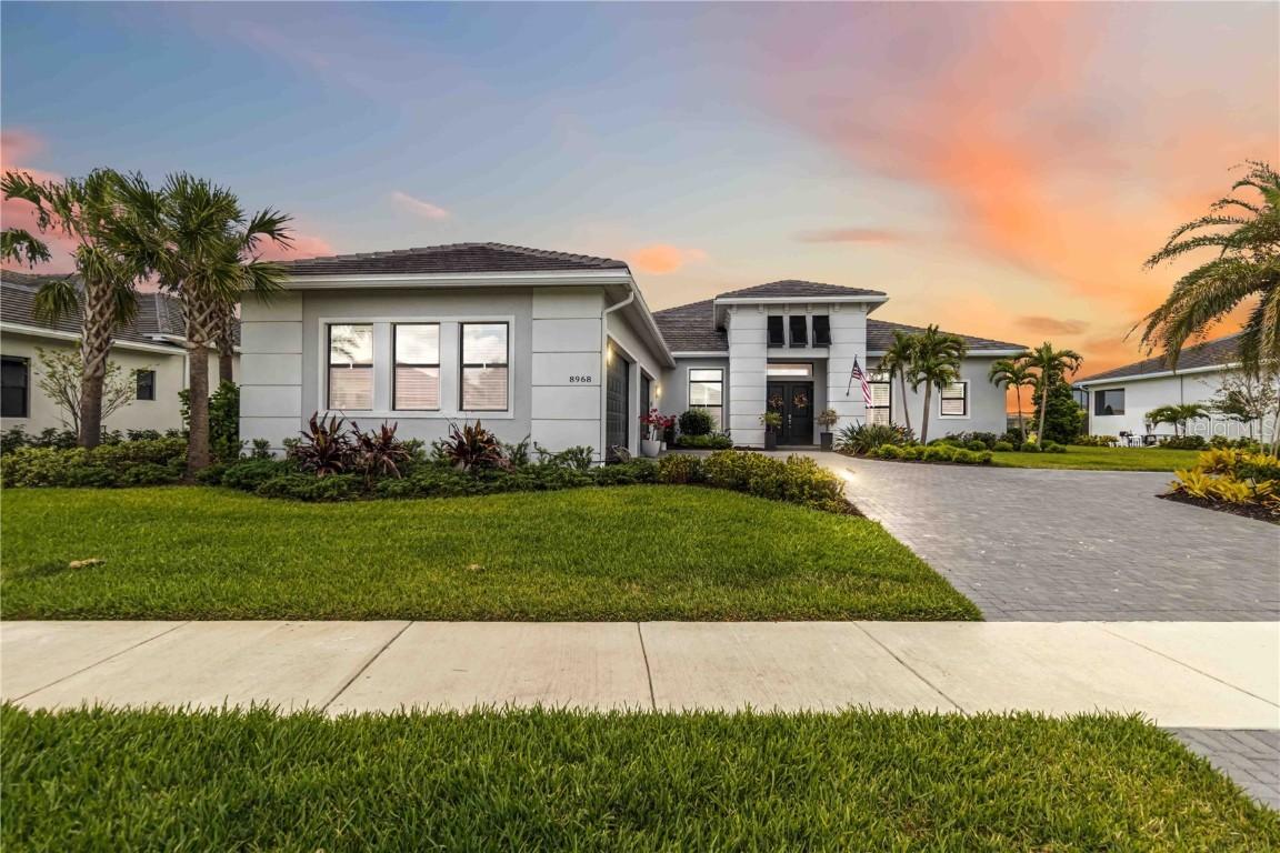8968 Artisan Way, Sarasota, FL 34240